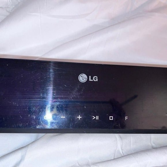 LG 2.0 Channel Sound Bar Speaker 160W Model NB2420A W/REMOTE - Picture 2 of 9